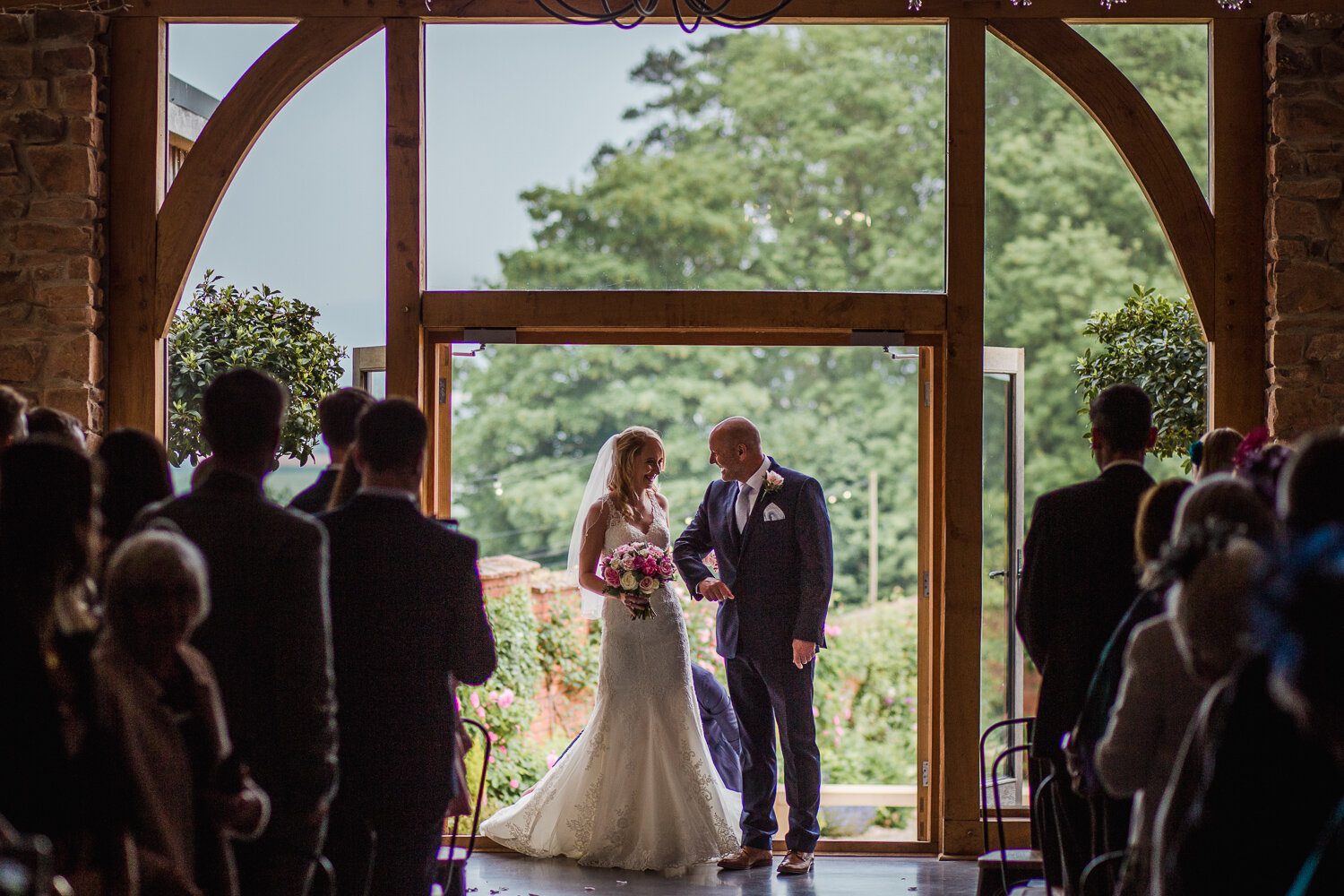 how to have a modern wedding ceremony