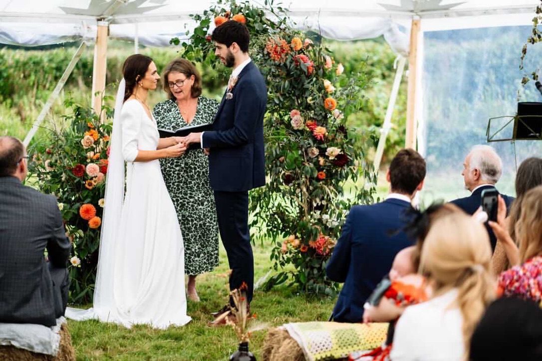 how plan your wedding ceremony